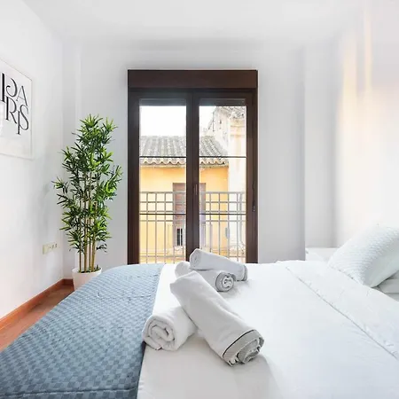 Pineapple Rosaleda 13 Apartment Malaga