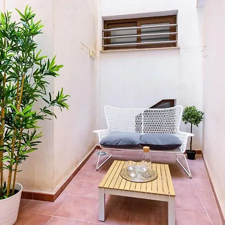 Pineapple Rosaleda 13 Apartment